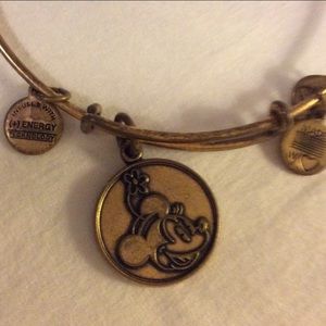 🤍🖤❤️Alex and Ani Minnie Mouse Bracelet❤️🤍🖤